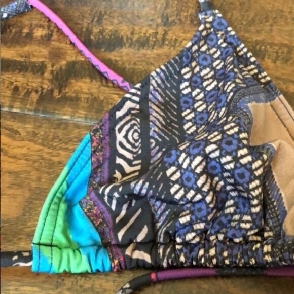 Etro bikini - Picture 4 of 8